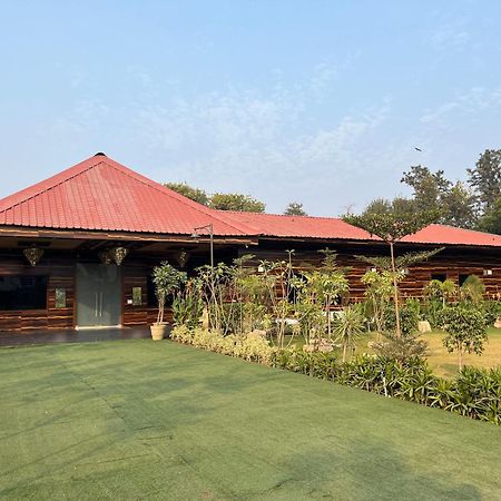 The Green Wood Palace I Farm House I Wedding I Party I 87Oo2O5865 Villa คูร์เคาน์ ภายนอก รูปภาพ