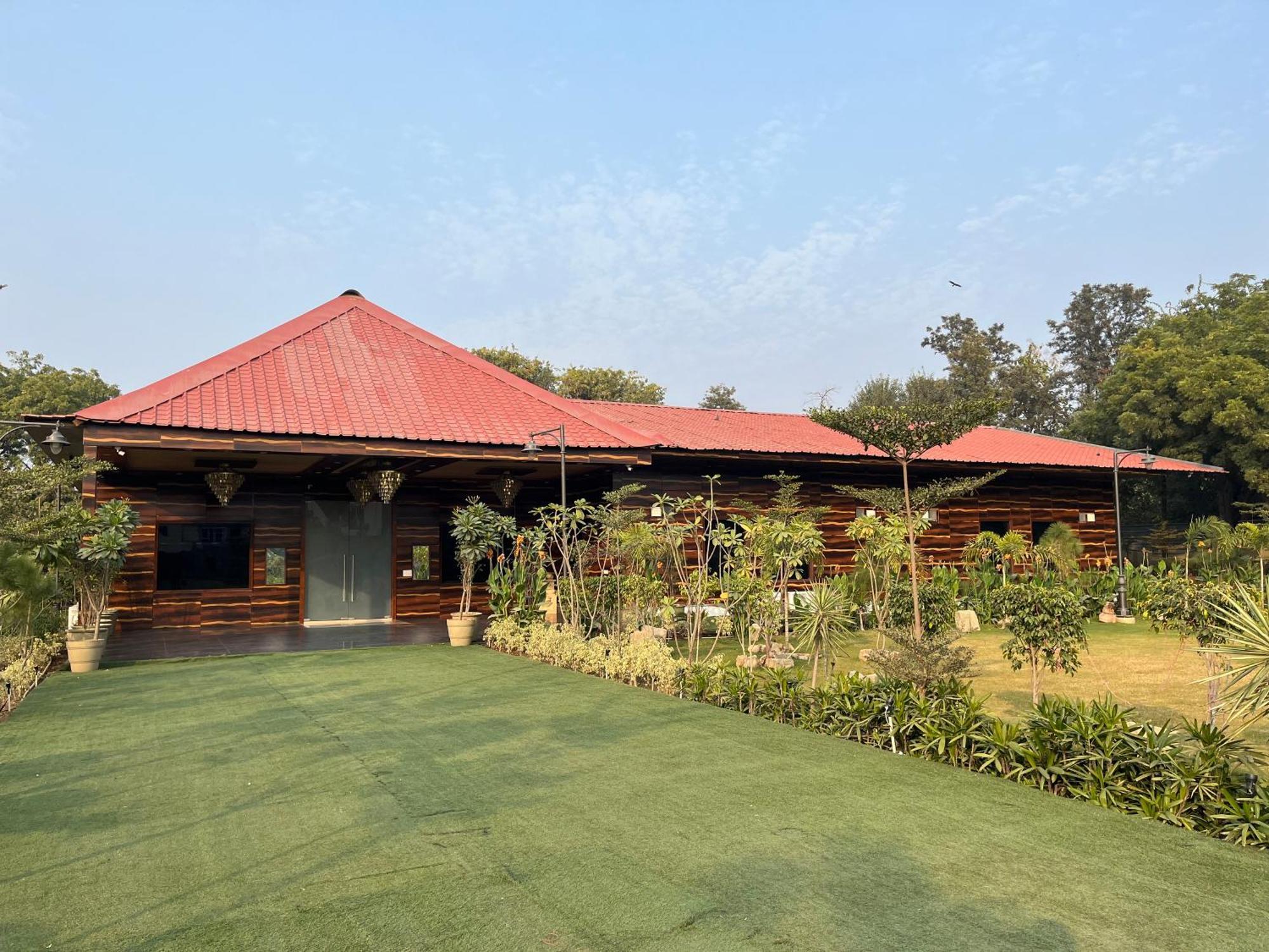 The Green Wood Palace I Farm House I Wedding I Party I 87Oo2O5865 Villa คูร์เคาน์ ภายนอก รูปภาพ