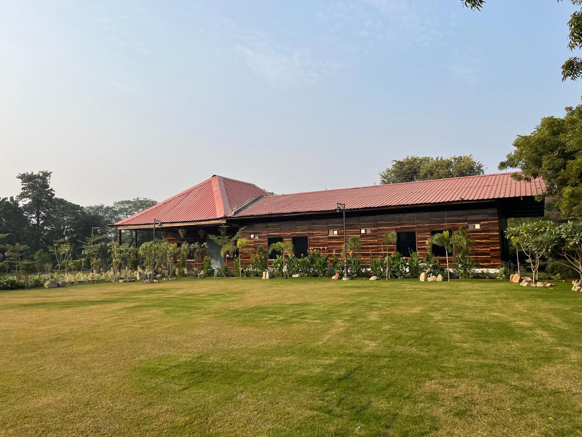 The Green Wood Palace I Farm House I Wedding I Party I 87Oo2O5865 Villa คูร์เคาน์ ภายนอก รูปภาพ